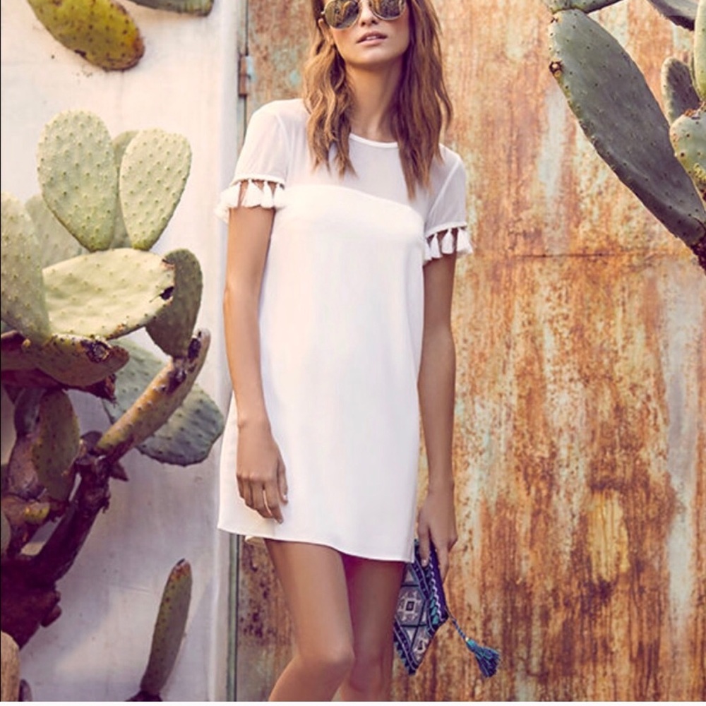 Lulus WHITE SHIFT DRESS